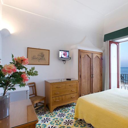 La Caravella Di Positano - Relais, Beach & Residences Екстериор снимка