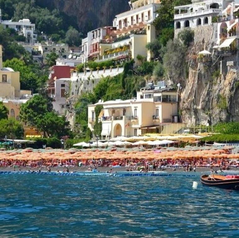 La Caravella Di Positano - Relais, Beach & Residences Екстериор снимка