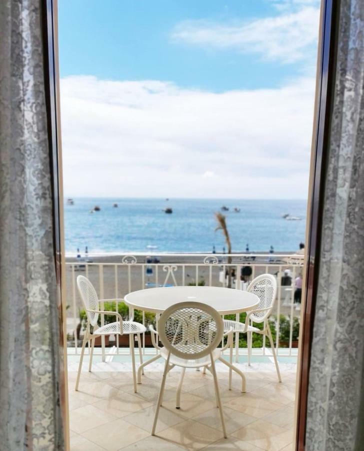 La Caravella Di Positano - Relais, Beach & Residences Екстериор снимка