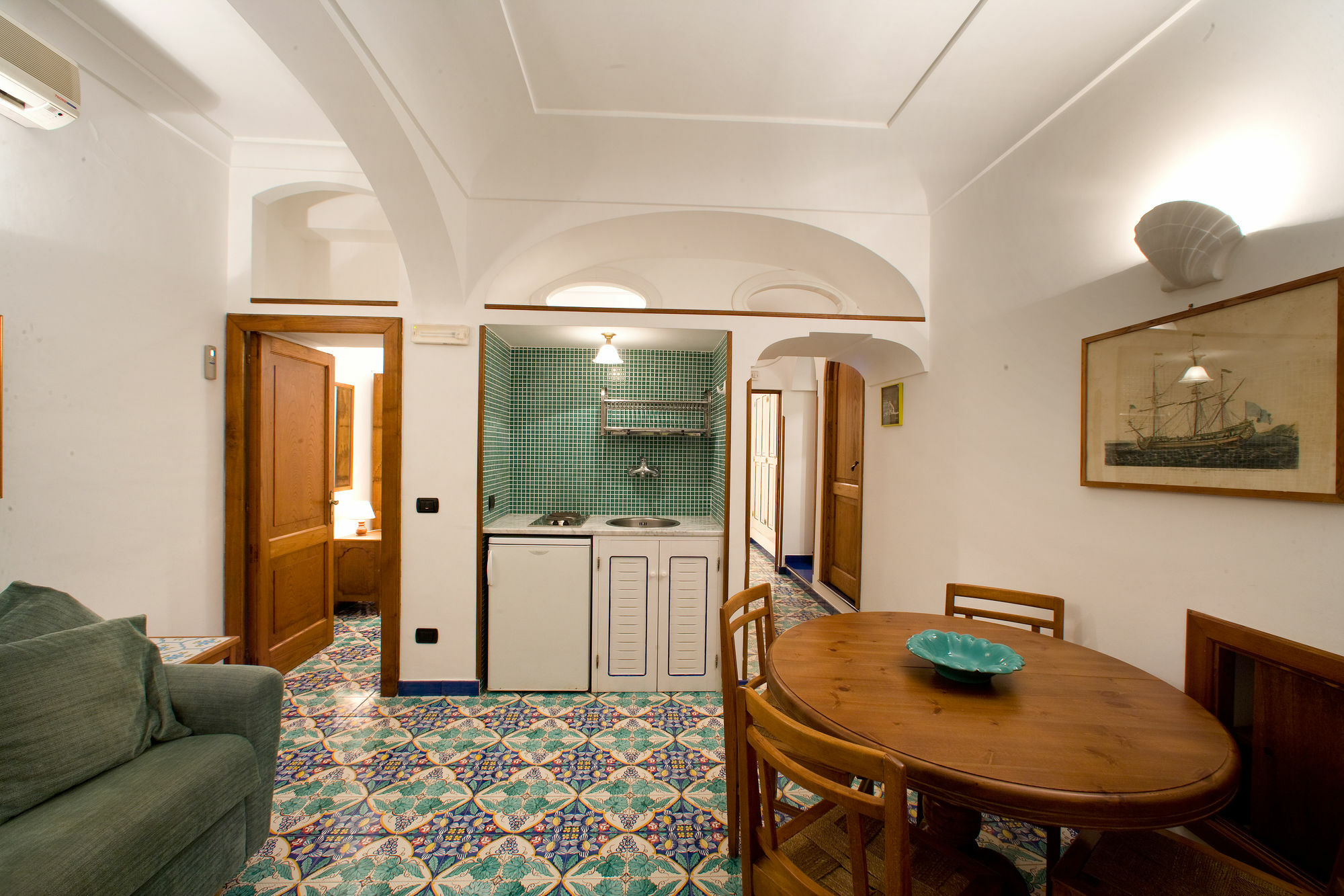 La Caravella Di Positano - Relais, Beach & Residences Екстериор снимка